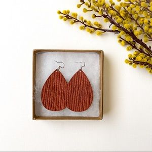Rustic leather earrings